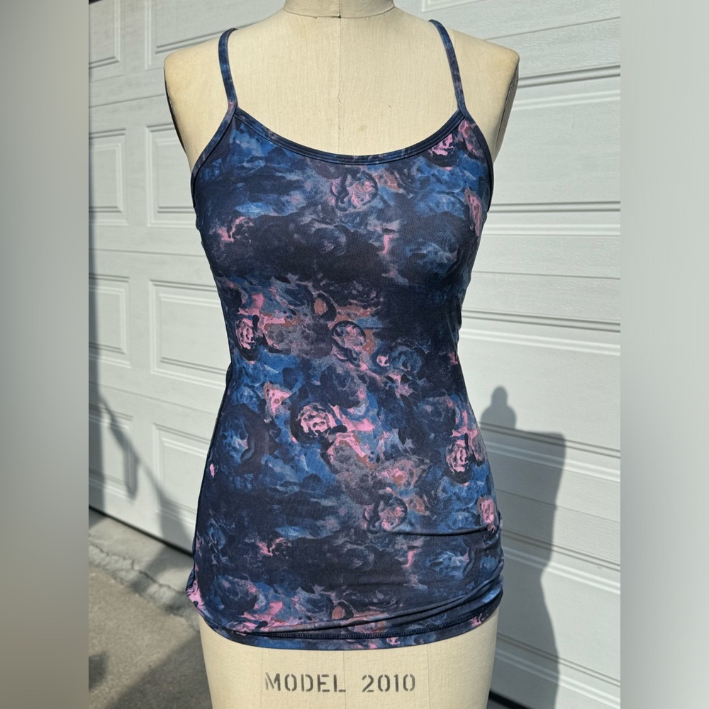 Lululemon Cool Racerback size 4